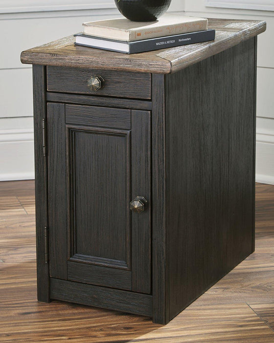 Tyler Creek End Table Set - Casa Morelos / Coahuila Furniture (Oklahoma City, OK)