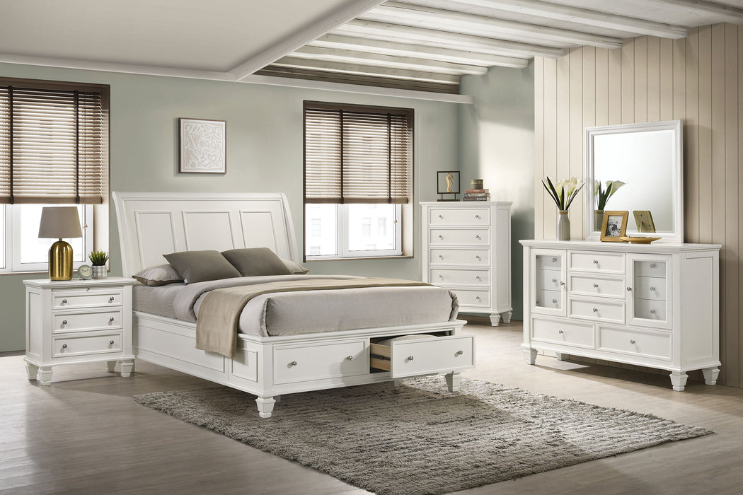 Sandy Beach Panel Platform Storage Bed