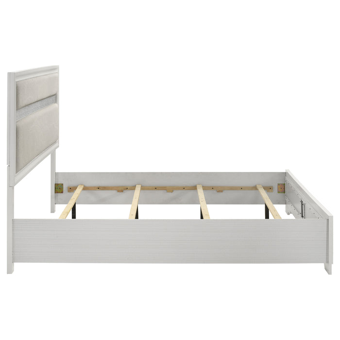 Miranda California King, E.King, Queen, Full, & Twin Bed Black & White - Casa Morelos / Coahuila Furniture (Oklahoma City, OK)