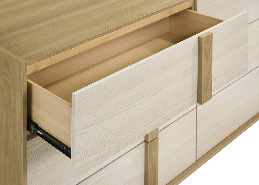 Hyland 4 & 5 Piece Bedroom Set E.King & Queen - Casa Morelos / Coahuila Furniture (Oklahoma City, OK)