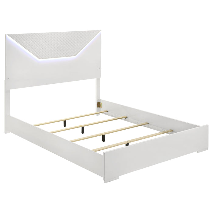 Ives 4 & 5 Piece Bedroom Set E.king & Queen White & Grey - Casa Morelos / Coahuila Furniture (Oklahoma City, OK)