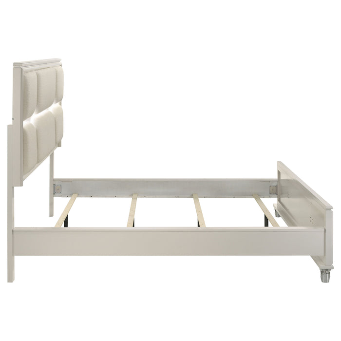 Olivia California King, E.King, & Queen Bed - Casa Morelos / Coahuila Furniture (Oklahoma City, OK)