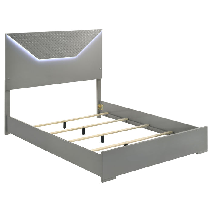 Ives 4 & 5 Piece Bedroom Set E.king & Queen White & Grey - Casa Morelos / Coahuila Furniture (Oklahoma City, OK)