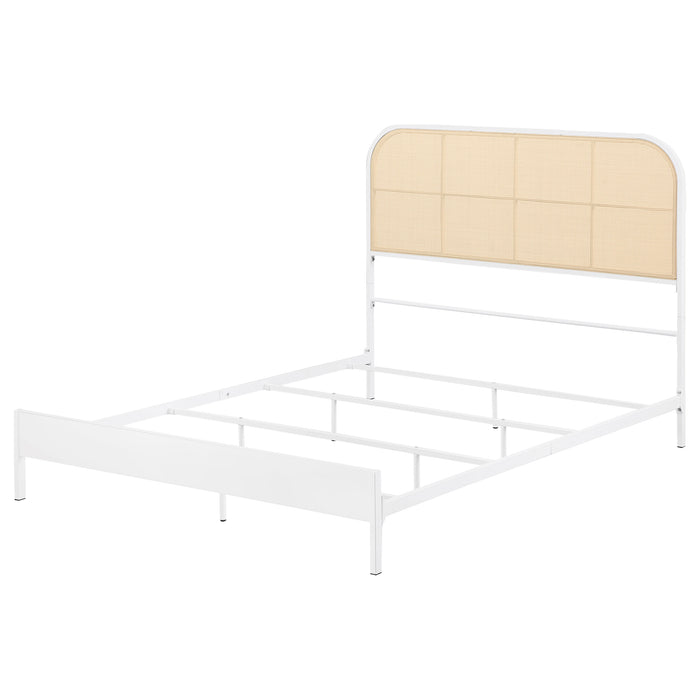 Amherst Eastern King, Queen, Full, & Twin Bed White & Black - Casa Morelos / Coahuila Furniture (Oklahoma City, OK)
