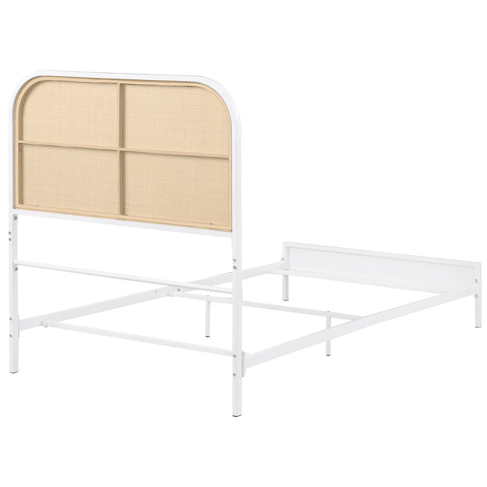 Amherst Eastern King, Queen, Full, & Twin Bed White & Black - Casa Morelos / Coahuila Furniture (Oklahoma City, OK)