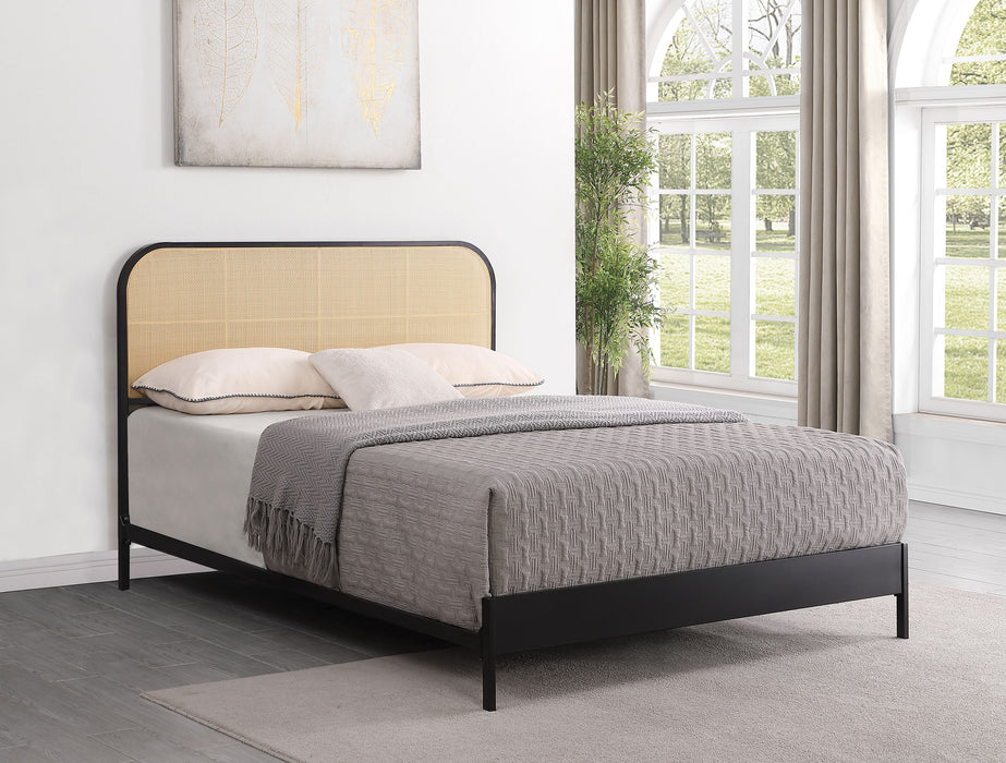 Amherst Eastern King, Queen, Full, & Twin Bed White & Black - Casa Morelos / Coahuila Furniture (Oklahoma City, OK)