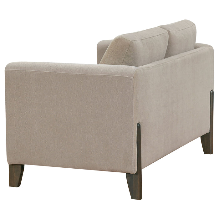 Islington Loveseat
