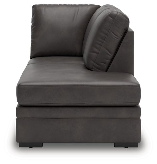 Lofton-Pike Sectional with Chaise - Casa Morelos / Coahuila Furniture (Oklahoma City, OK)