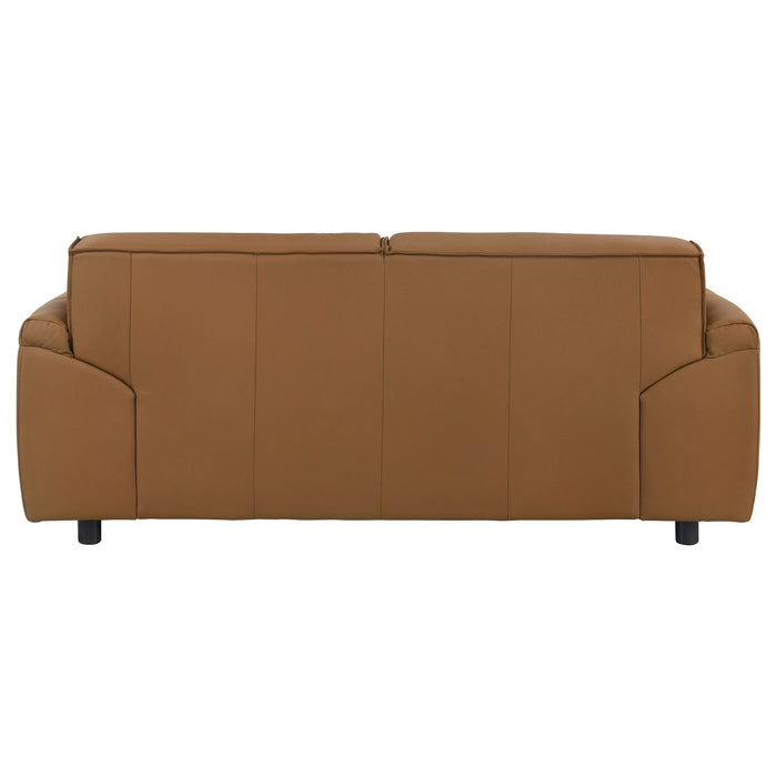 Buxton Loveseat