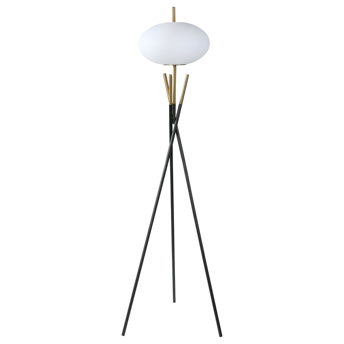 Layton Floor Lamps - Casa Morelos / Coahuila Furniture (Oklahoma City, OK)