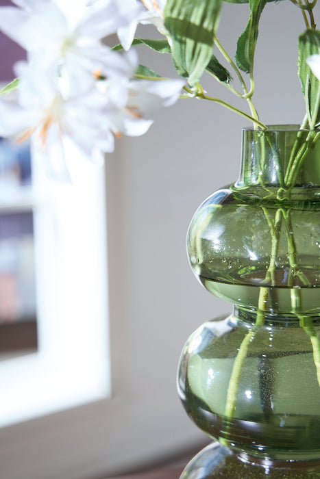 Renethorne Vase - Casa Morelos / Coahuila Furniture (Oklahoma City, OK)