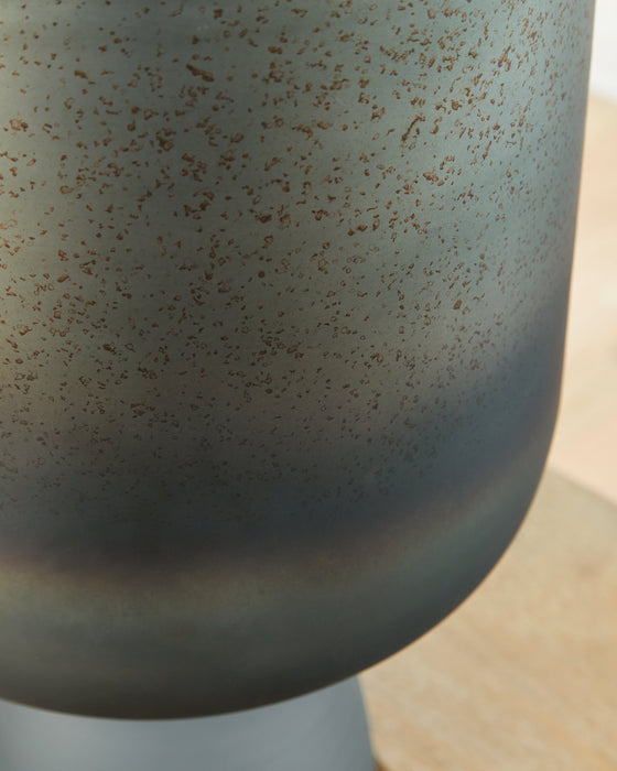 Pennmore Vase - Casa Morelos / Coahuila Furniture (Oklahoma City, OK)