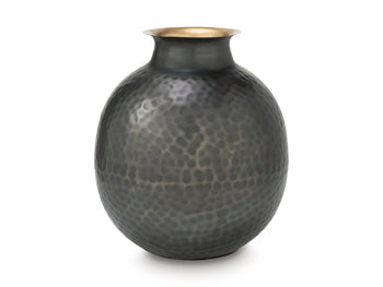 Woody Vase - Casa Morelos / Coahuila Furniture (Oklahoma City, OK)