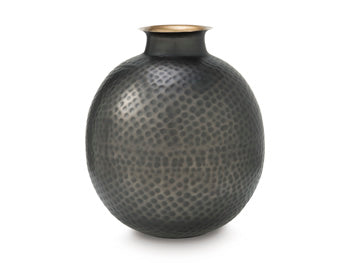 Woody Vase - Casa Morelos / Coahuila Furniture (Oklahoma City, OK)