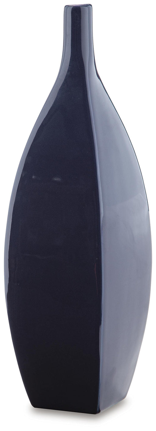 Abtinson Vase - Casa Morelos / Coahuila Furniture (Oklahoma City, OK)