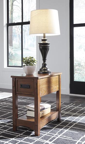Breegin End Table Set - Casa Morelos / Coahuila Furniture (Oklahoma City, OK)