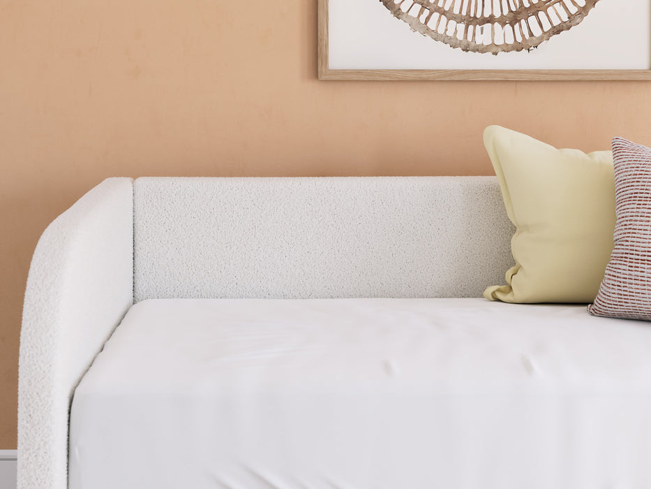 Arloster Upholstered Bed - Casa Morelos / Coahuila Furniture (Oklahoma City, OK)