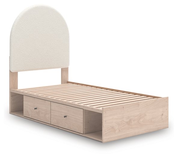 Arloster Upholstered Bed - Casa Morelos / Coahuila Furniture (Oklahoma City, OK)