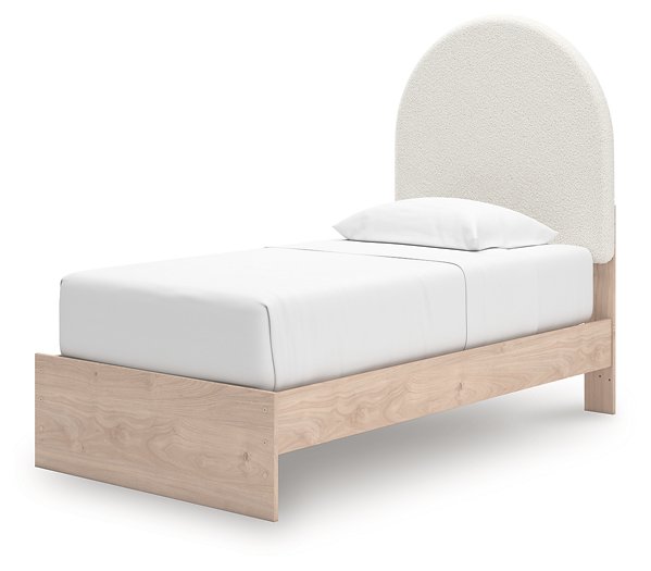 Arloster Upholstered Bed - Casa Morelos / Coahuila Furniture (Oklahoma City, OK)