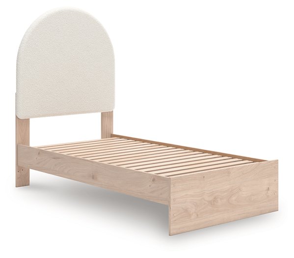 Arloster Upholstered Bed - Casa Morelos / Coahuila Furniture (Oklahoma City, OK)