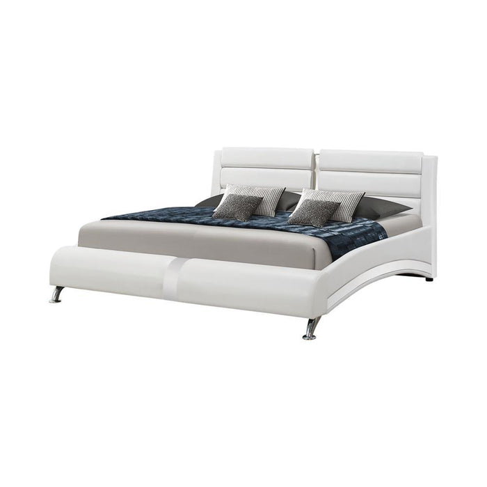 Jeremaine California King, E.King, & Queen Upholstered Bed White - Casa Morelos / Coahuila Furniture (Oklahoma City, OK)