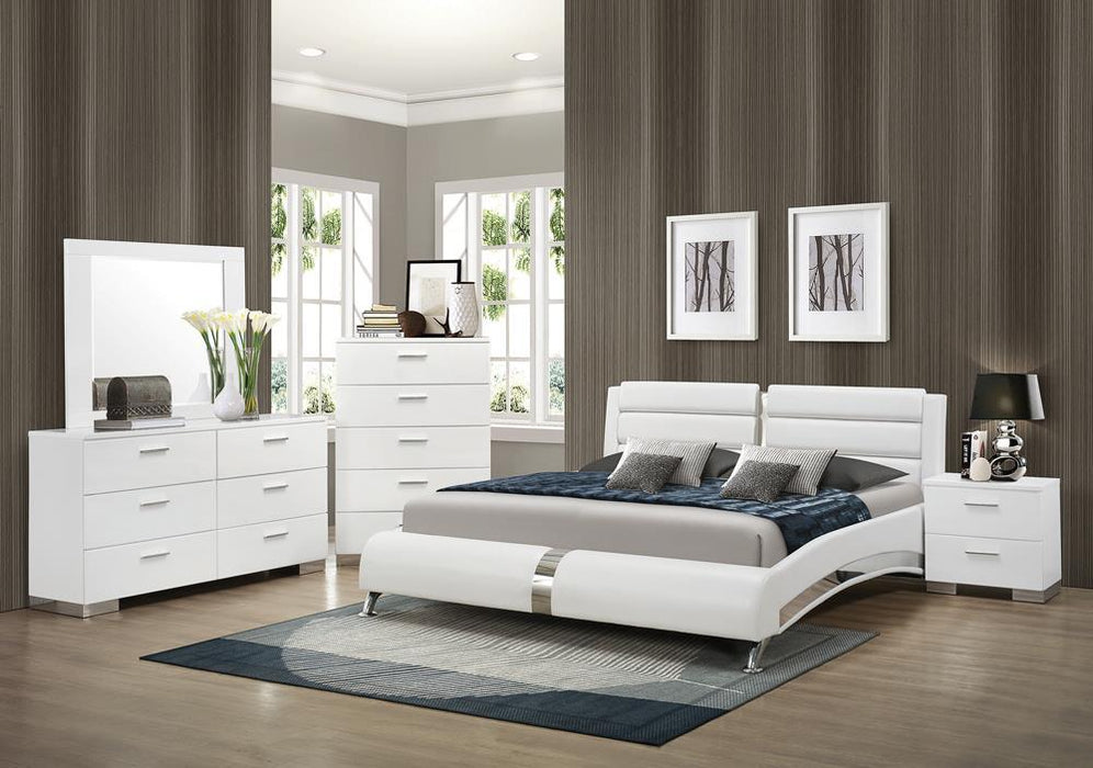 Jeremaine California King, E.King, & Queen Upholstered Bed White - Casa Morelos / Coahuila Furniture (Oklahoma City, OK)