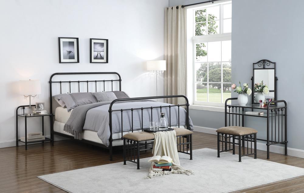 Livingston California King, E.King, & Queen Panel Metal Bed Dark Bronze - Casa Morelos / Coahuila Furniture (Oklahoma City, OK)