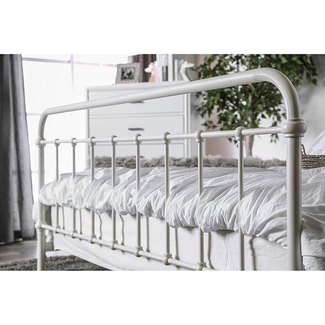 IRIA Vintage White Cal.King, E.King, & Full Bed - Casa Morelos / Coahuila Furniture (Oklahoma City, OK)