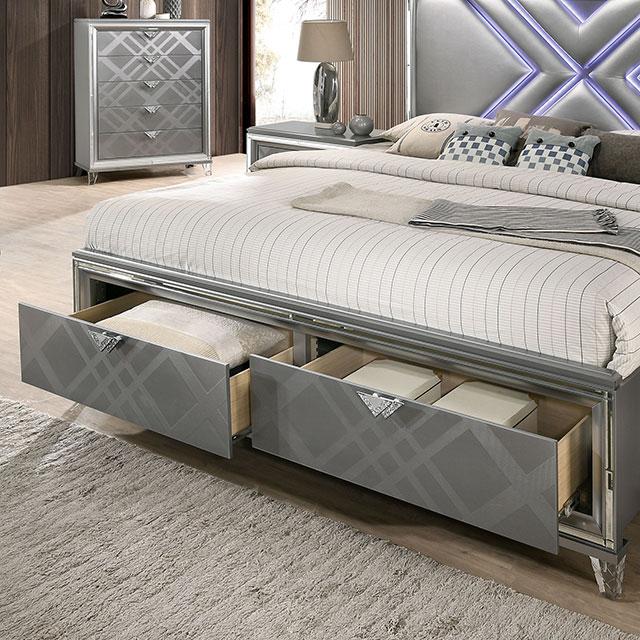 Emmeline Bed Silver & White - Casa Morelos / Coahuila Furniture (Oklahoma City, OK)