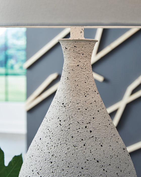 Wyattford Table Lamp - Casa Morelos / Coahuila Furniture (Oklahoma City, OK)
